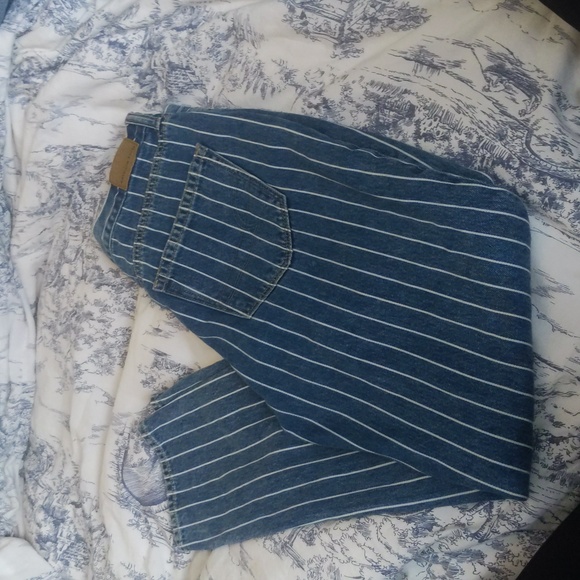 American Eagle Denim Striped Jeans - Picture 5 of 12